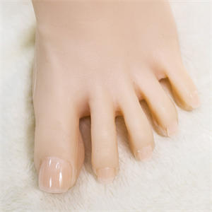 Sino Toe Nails 1